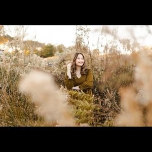 Meet your Posher, Lauren